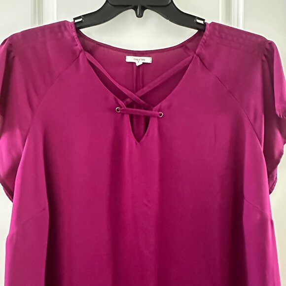 Maurices Womens Raspberry Blouse With Crisscross Neckline & Flutter Sleeves Size - Picture 6 of 7
